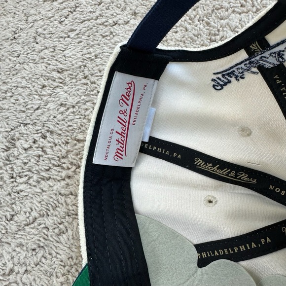 Michigan Wolverines Dune Hat Mitchell & Ness Adjustable Stone Navy Dad Fit Cap - Picture 7 of 9